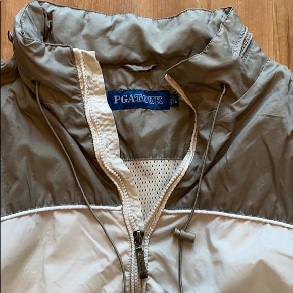 PGA TOUR WindBreaker - Picture 2 of 2